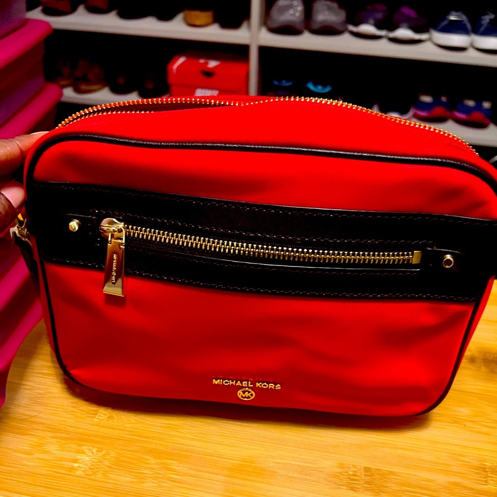 Brand New Vibrant Red and Black Michael Kors Jet Set Charm Crossbody Bag
